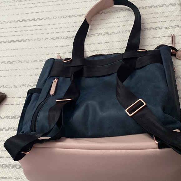 Petunia Pickle Bottom Pivot Pack - Picture 5 of 10